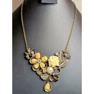 Antiqued Gold Yellow Cream Resin Rose Pearl Iridescent Floral Bib Necklace